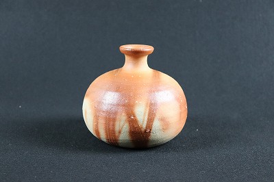 備前蕪花生