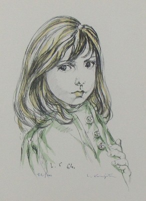 三つのボタンのついた服の女の子